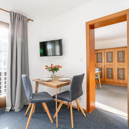Apartment Brixen Alpin Living 9 Und 10