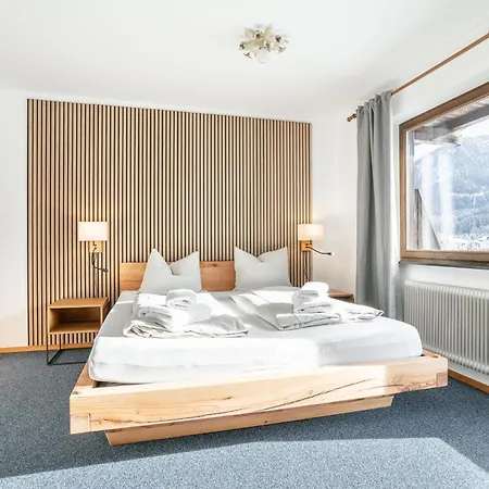 Brixen Alpin Living 9 Und 10 *