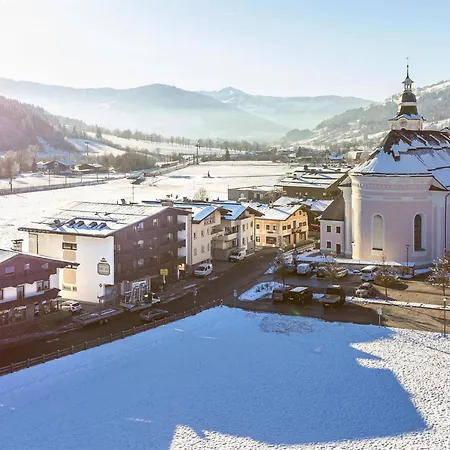 Brixen Alpin Living 9 Und 10 Бриксен-им-Тале