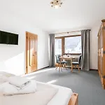 Brixen Alpin Living 9 Und 10
