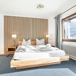 Brixen Alpin Living 9 Und 10 *